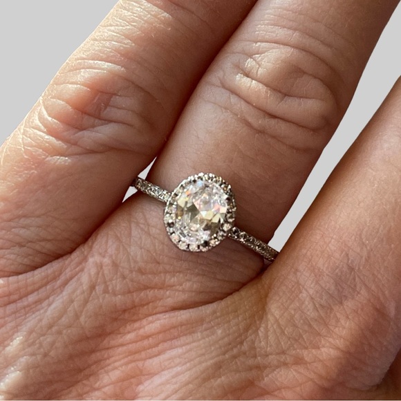 Sterling Wedding Set 3 pieces 2 ct Oval Engagement. So Elegant on you hand! - Picture 2 of 13